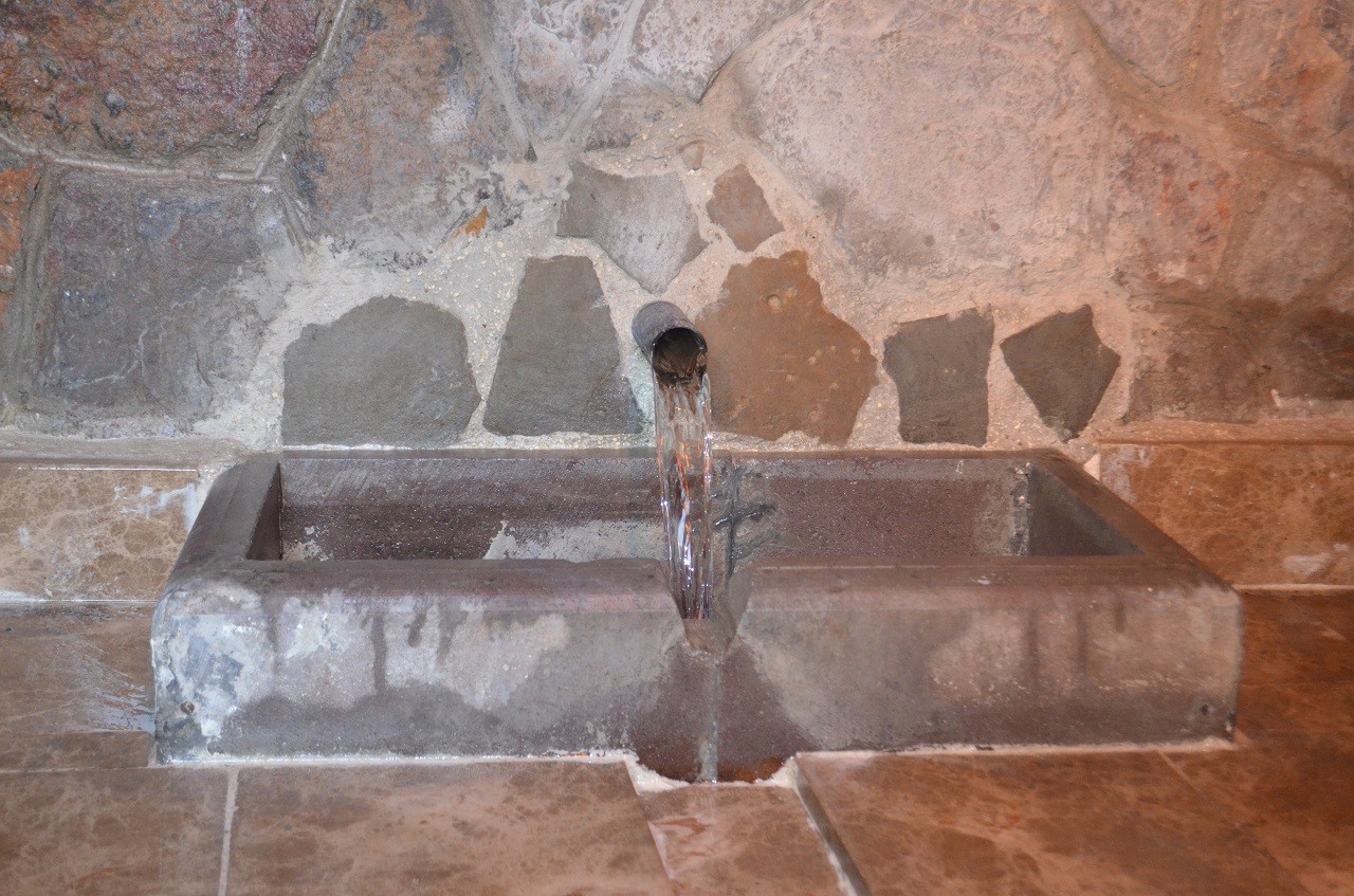 Buraya girenler düzeliyor! Doktor bile burada şifa buldu 3