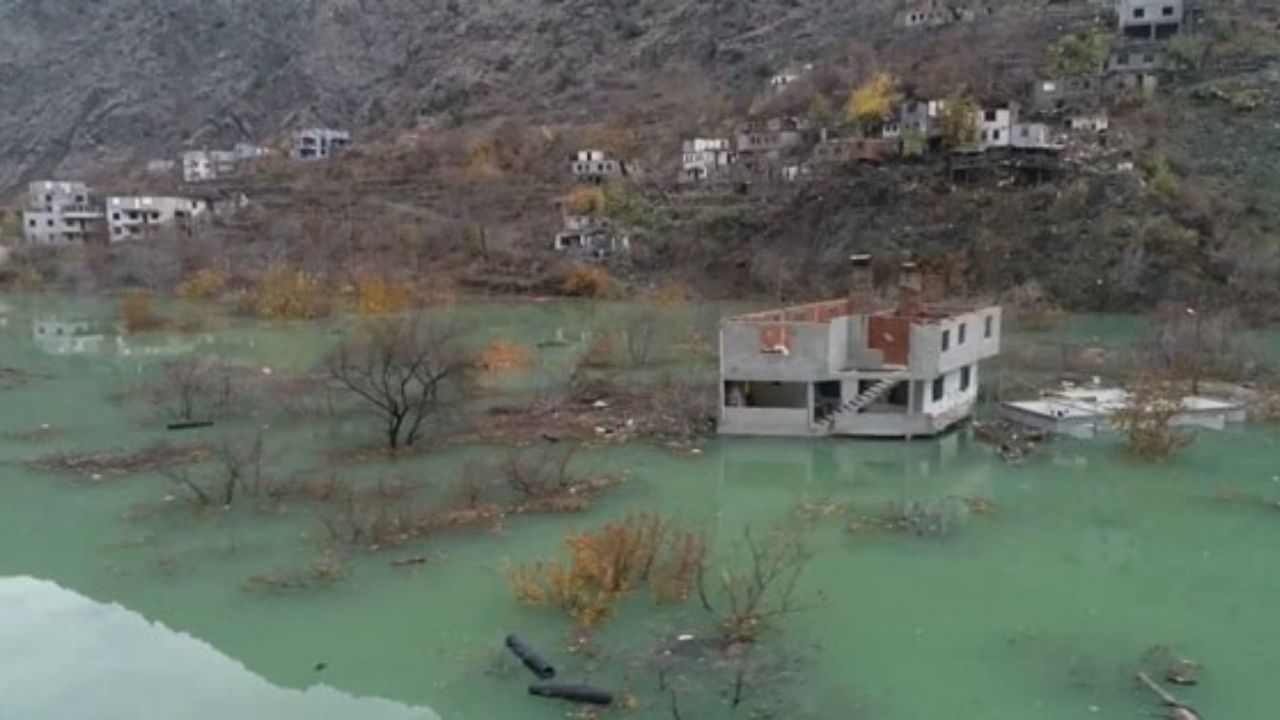 Yusufeli yükselmeye devam ediyor! Asma köprü de tarih oldu 4