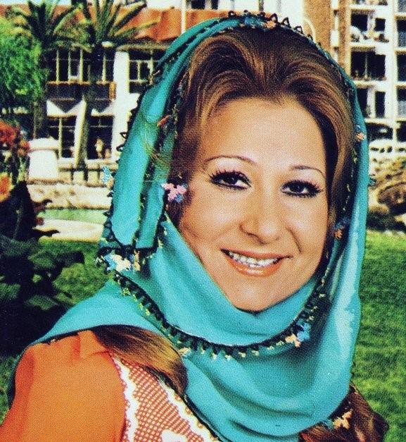 Türk Halk Müziği sanatçısı Bedia Akartürk’ten radikal karar! 10