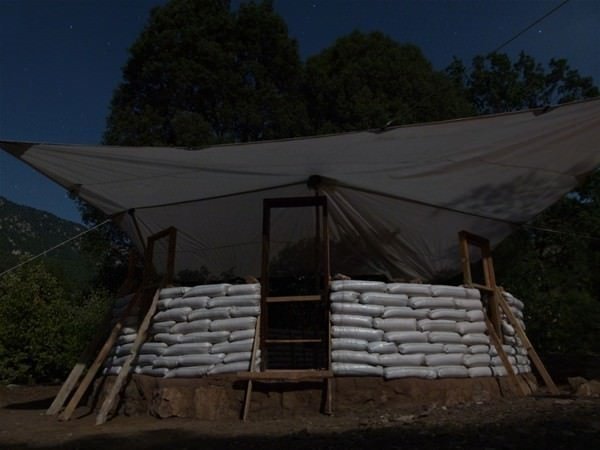 Kül, keçi kılı, çamur ve arpa samanı... Akademisyenin evi hayran bıraktı 36