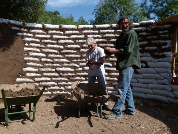 Kül, keçi kılı, çamur ve arpa samanı... Akademisyenin evi hayran bıraktı 30