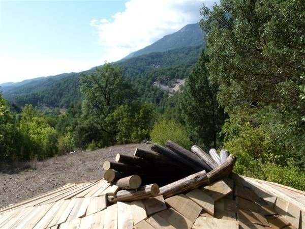 Kül, keçi kılı, çamur ve arpa samanı... Akademisyenin evi hayran bıraktı 15