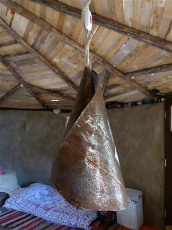 Kül, keçi kılı, çamur ve arpa samanı... Akademisyenin evi hayran bıraktı 10