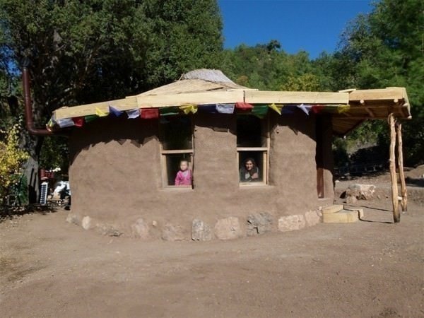 Kül, keçi kılı, çamur ve arpa samanı... Akademisyenin evi hayran bıraktı 7