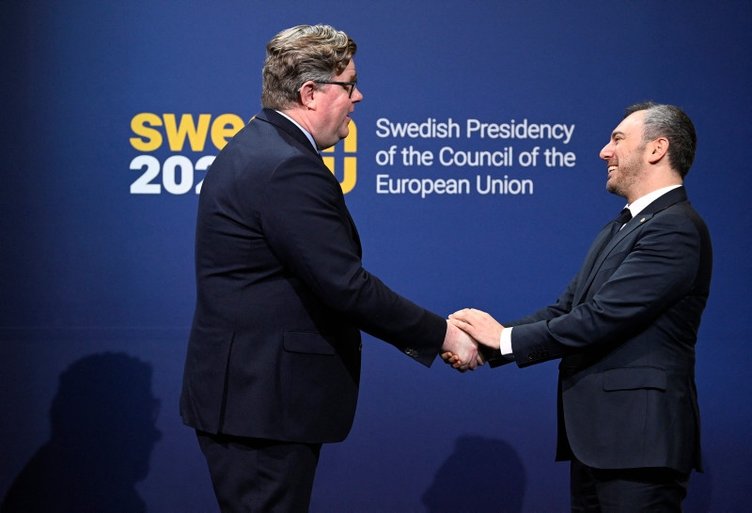 İsveçli Bakan'ın zor anları! Türkiye sorusunu duyunca nereye bakacağını şaşırdı 6