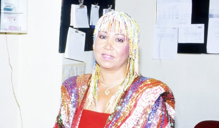 Türk Halk Müziği sanatçısı Bedia Akartürk’ten radikal karar! 3