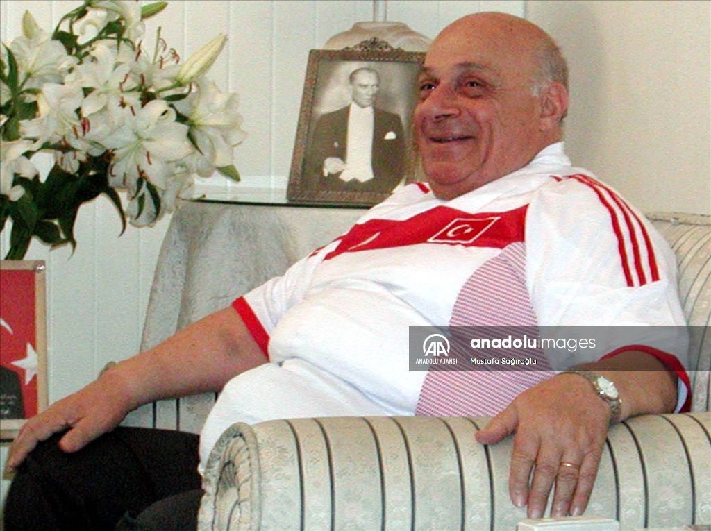 KKTC'nin Kurucu Cumhurbaşkanı Rauf Denktaş'ın vefatının üzerinden 11 yıl geçti 11