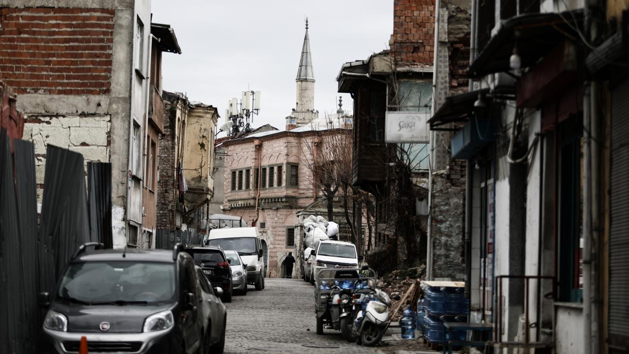 Haliç'in kıyısında unutulan semt: Küçükpazar 23