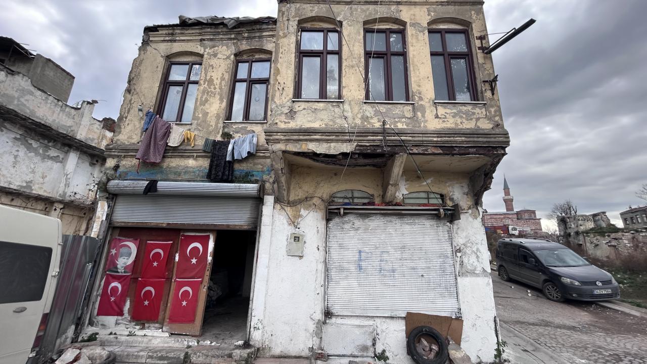 Haliç'in kıyısında unutulan semt: Küçükpazar 15