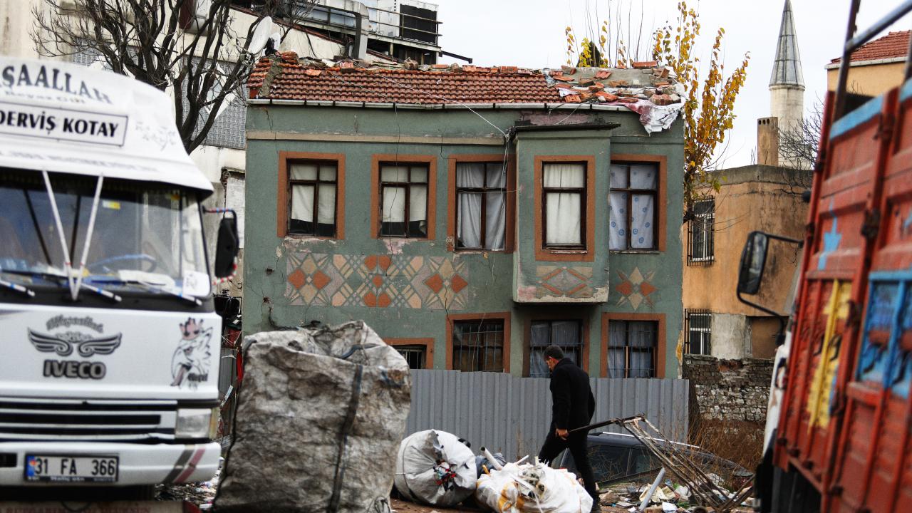 Haliç'in kıyısında unutulan semt: Küçükpazar 7