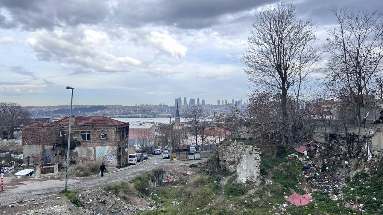 Haliç'in kıyısında unutulan semt: Küçükpazar 2