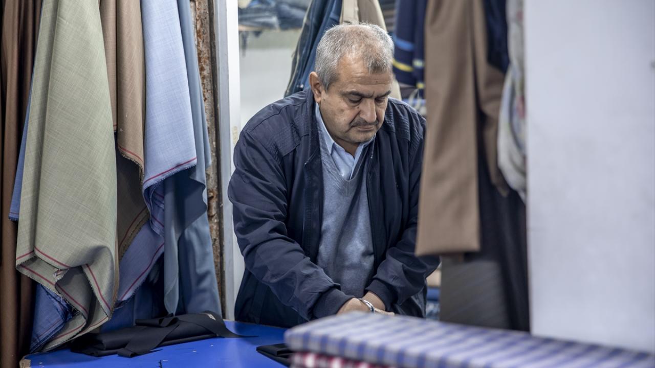 Erbil'in tarihi Kayseri Çarşısı'ndaki Türkmen terziler 14