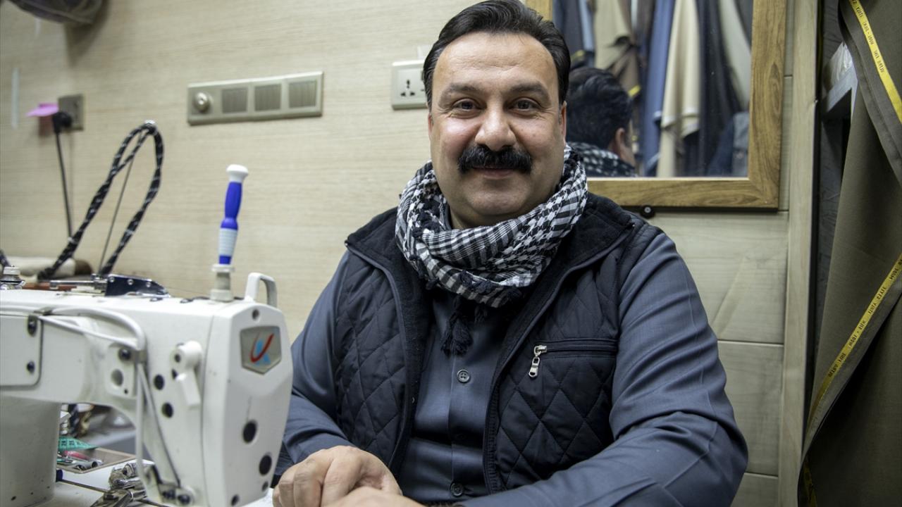 Erbil'in tarihi Kayseri Çarşısı'ndaki Türkmen terziler 13