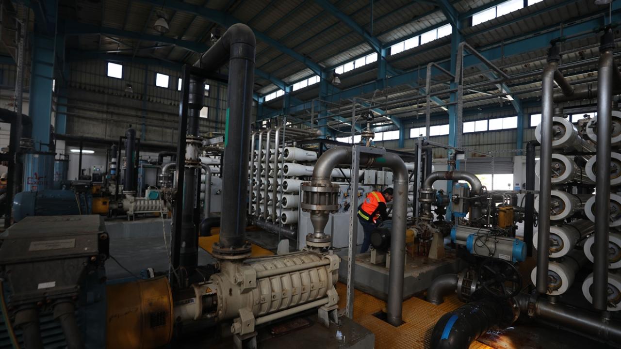 Deniz suyunu arıtan tesisler Filistinlilerin can simidi oldu 2