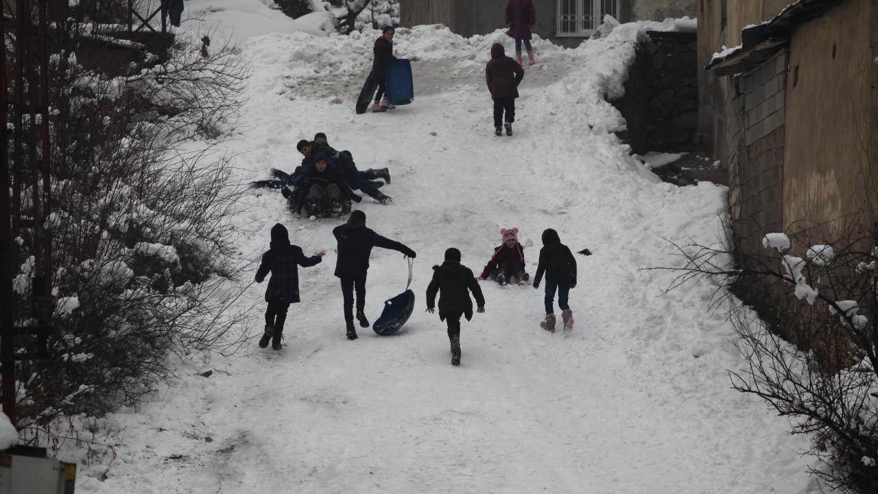 Kar yağışı en çok onları sevindirdi 6