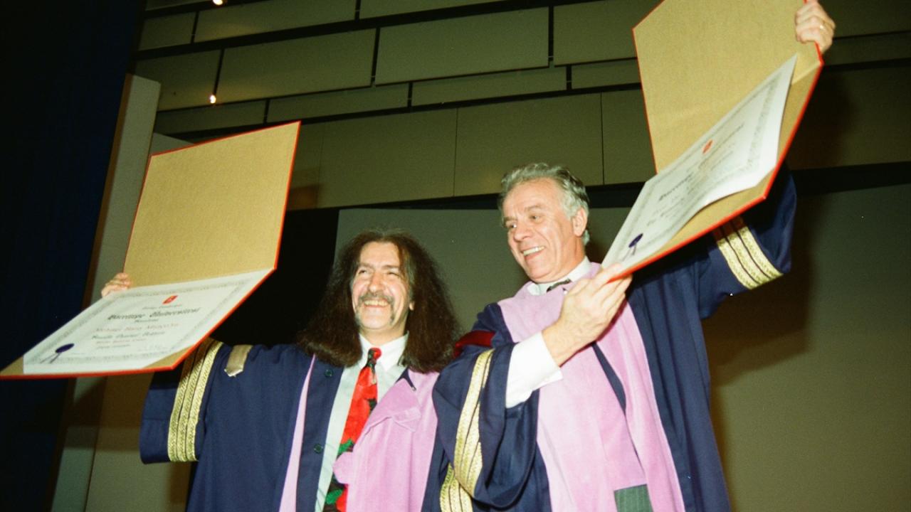 Türkiye'nin "Barış Abisi" vefatının 24. yılında anılıyor 10