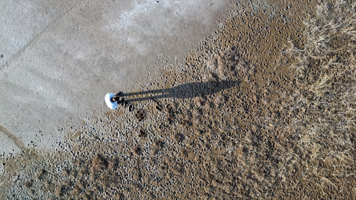 Tuz Gölü'nde kuraklık alarmı 5