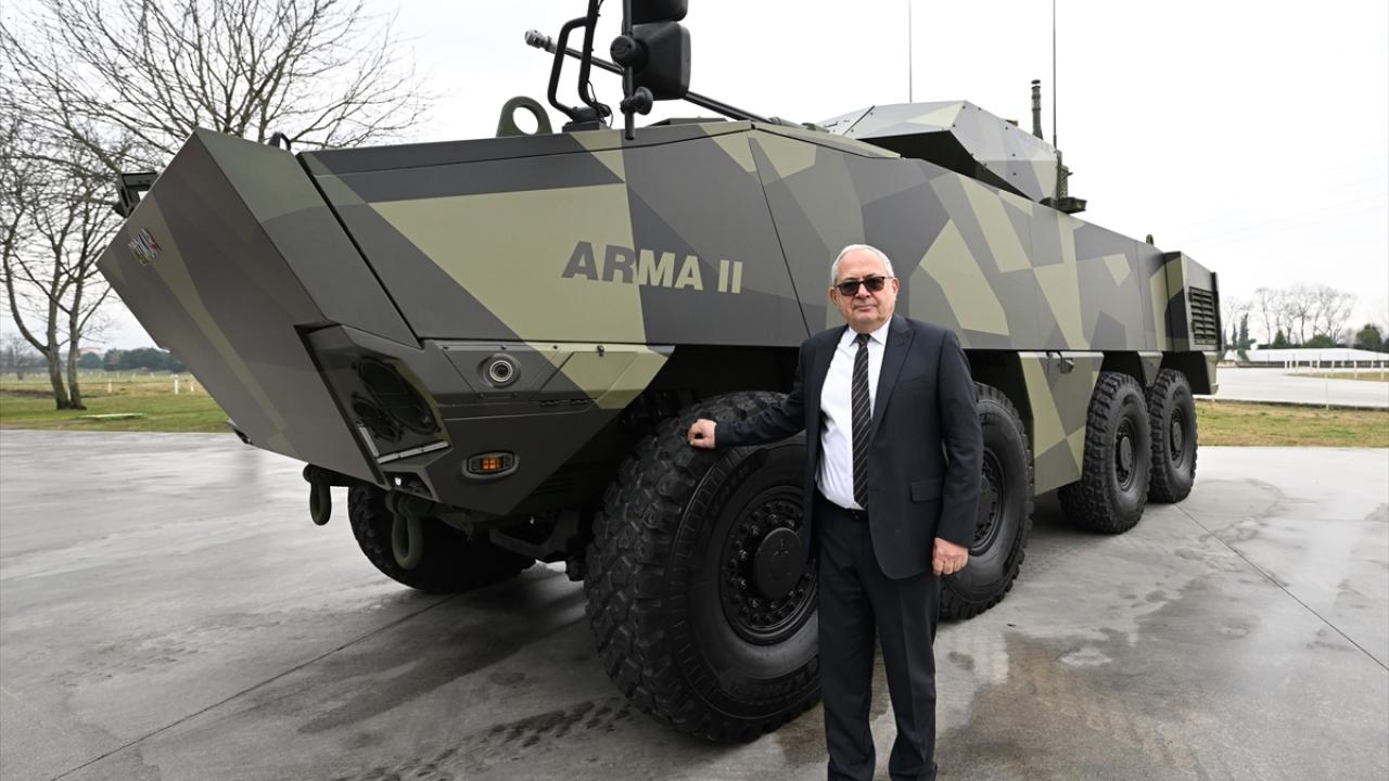 Türkiye'nin yerli motorlu ilk 8x8 aracı göreve hazır 14