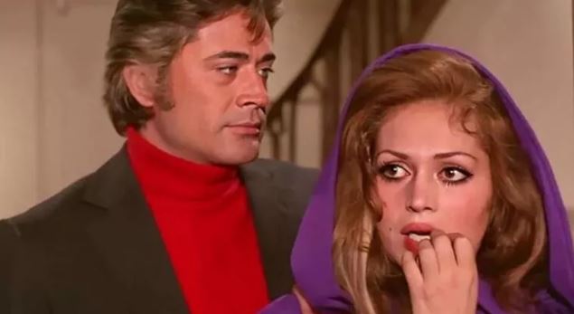 "Bu fotoğrafları albümden buldum... Ne çok mazi paylaştık seninle!" 15