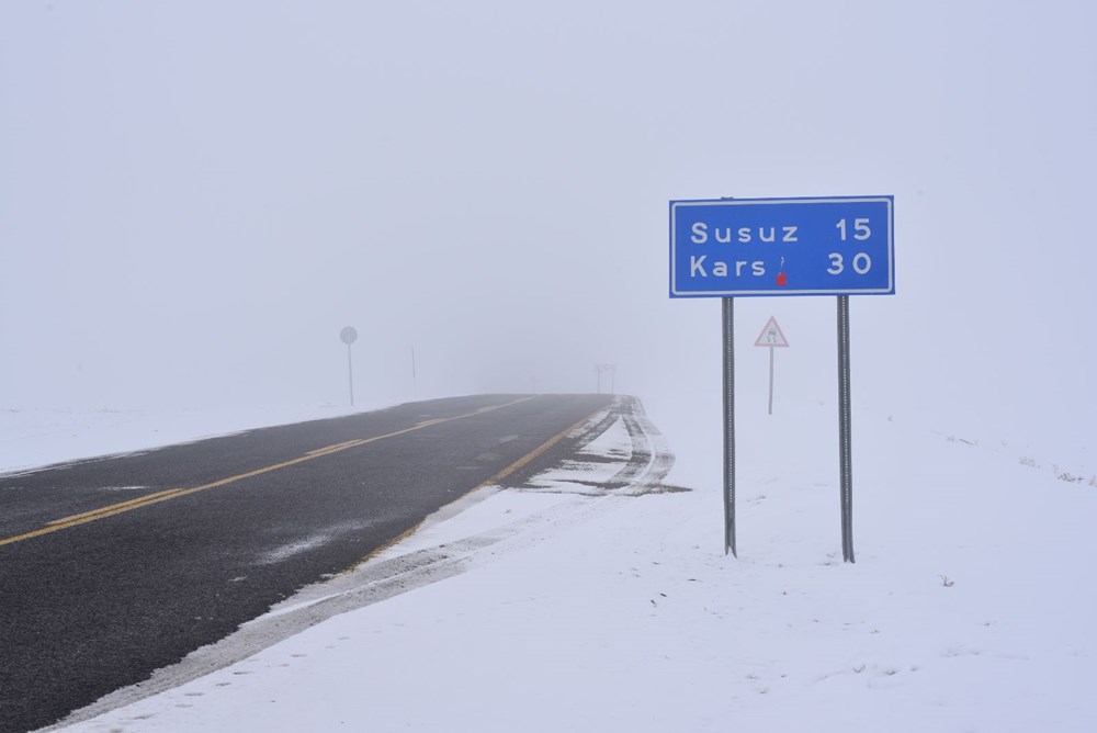Türkiye beyaza büründü: İşte yurttan kar manzaraları 19