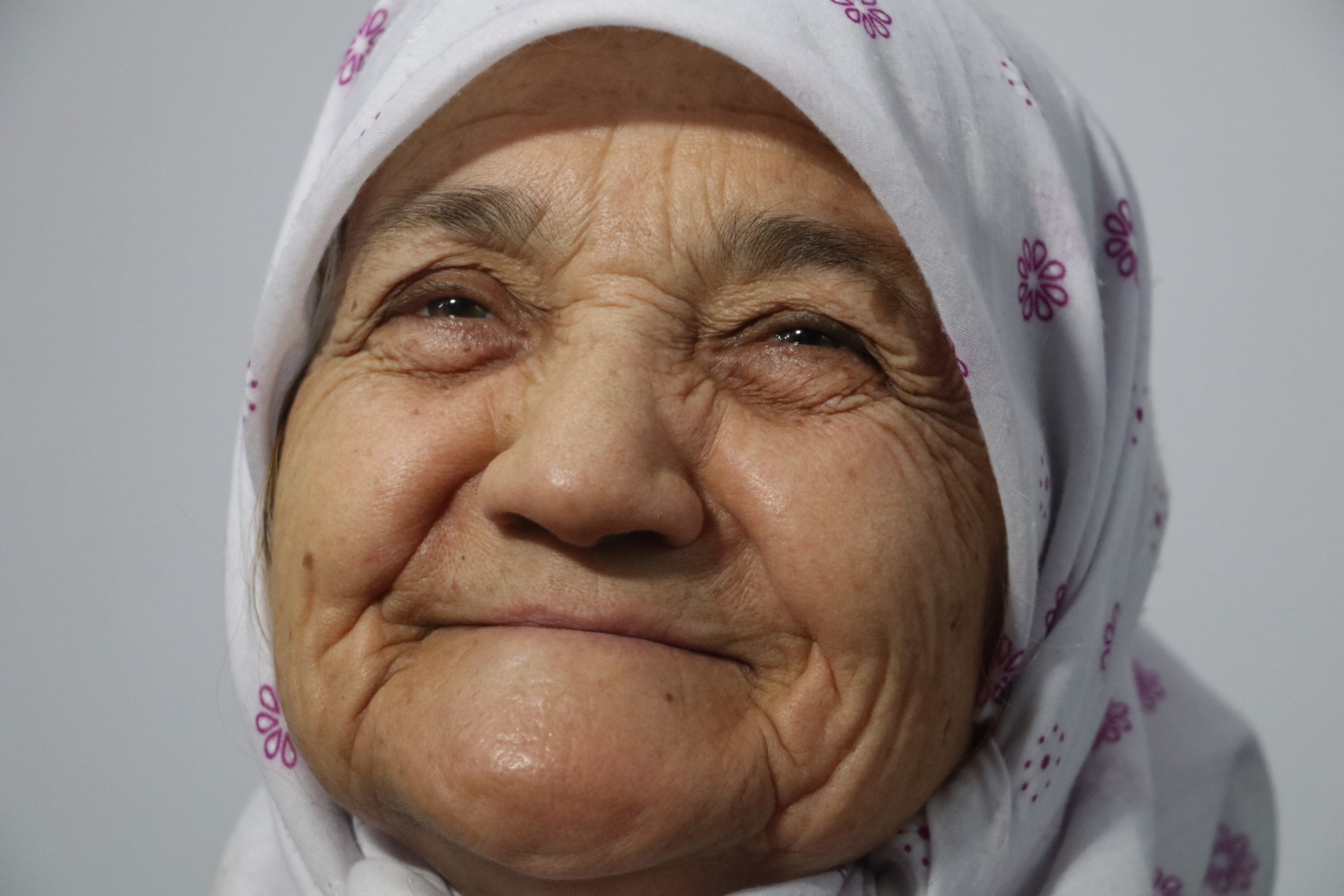 Cumhurbaşkanı Erdoğan, selzede Zülfiye ninenin evine misafir oldu 6