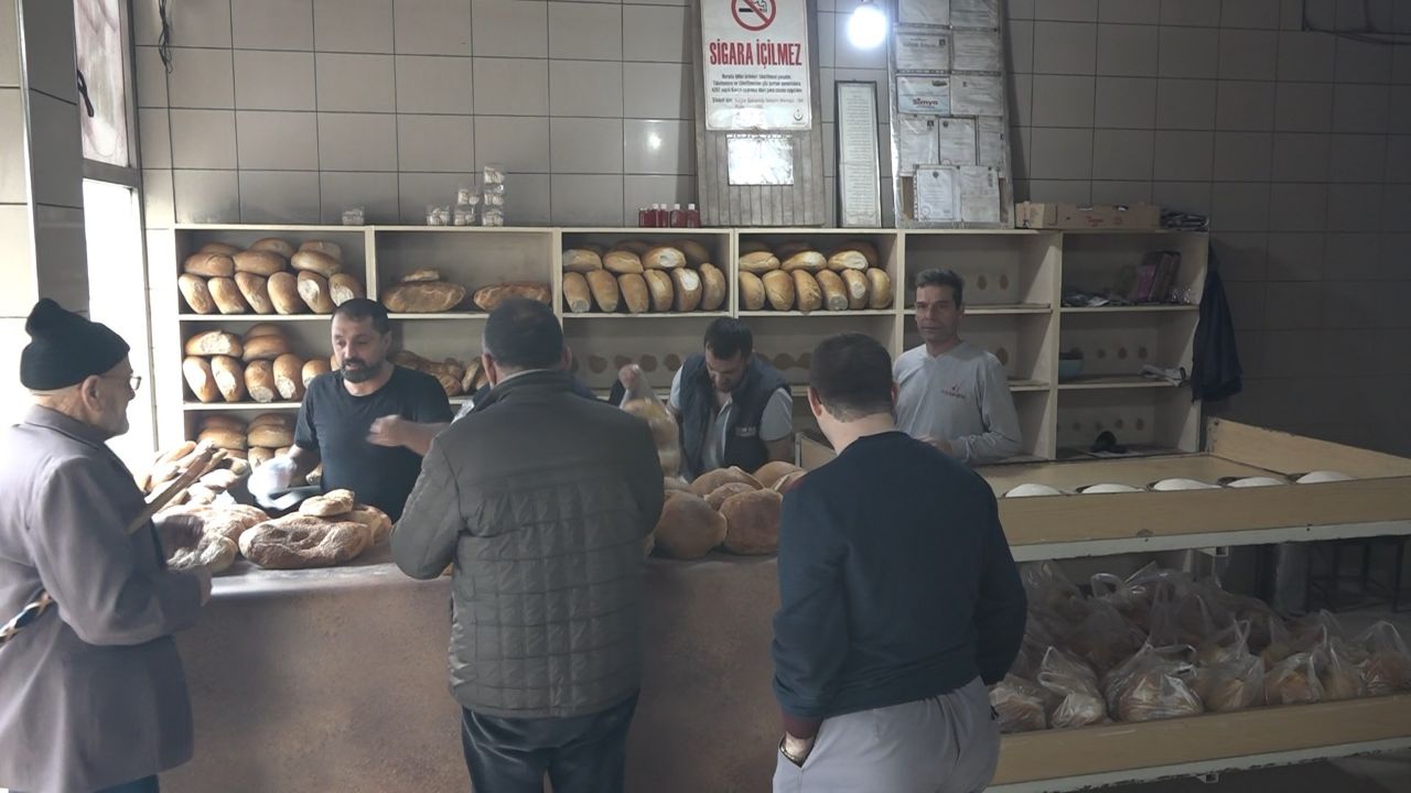Bu ne yaman çelişki! Ucuza ekmek sattı diye başına gelmeyen kalmadı 3