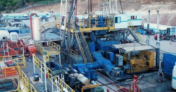 Bir ilimizden petrol fışkırıyor! Kimse bu kadarını beklemiyordu 8