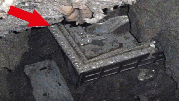 'O şehirde dev bir altın rezervi var, topraktan fışkırıyor' dedi ve Türkiye'ye tarihi müjdeyi verdi: Ahit Sandığı orada 4