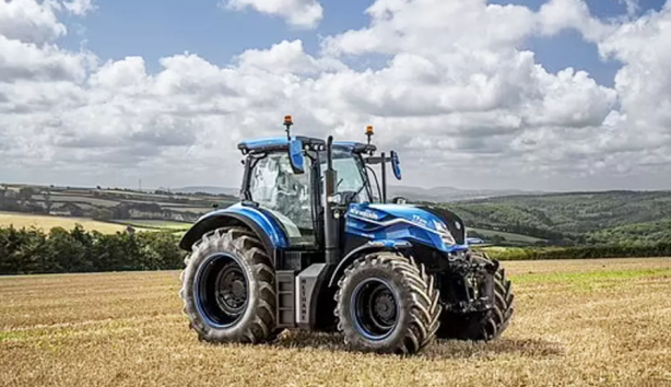 Dünyada bir ilk! Dışkıyla çalışan traktör yapıldı 3