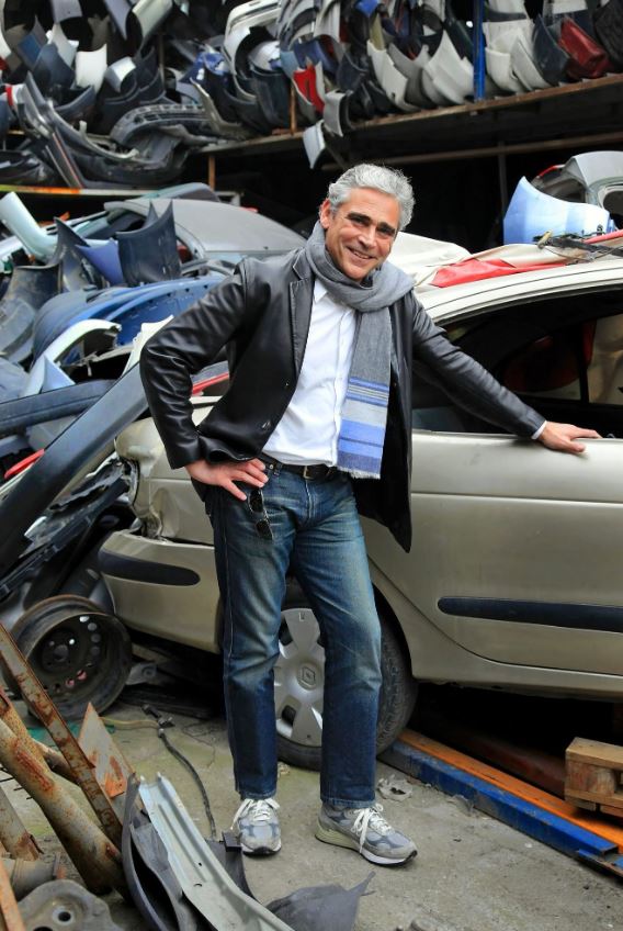 Onu oyuncu olarak tanıdık ama… Yeni mesleği şaşırttı 12