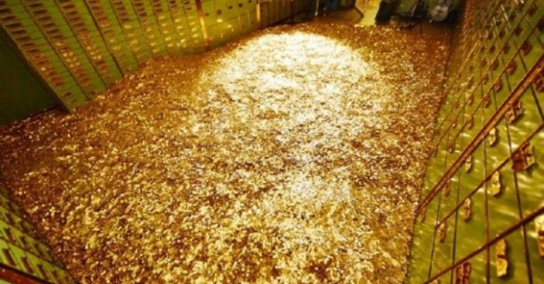 'O dağın altında altın rezervi var, altın fışkırıyor' diyerek yetkililere seslendi: Cinler koruyor! Giriş kapıları... 6