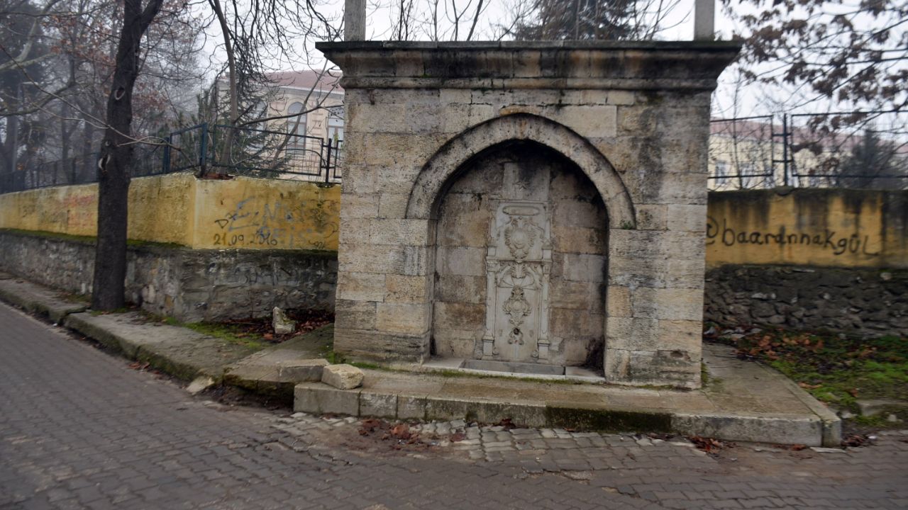 Büyük altın hazinesini duyan apar topar bölgeye koştu! Herkes o ilimizde altın arıyor 1