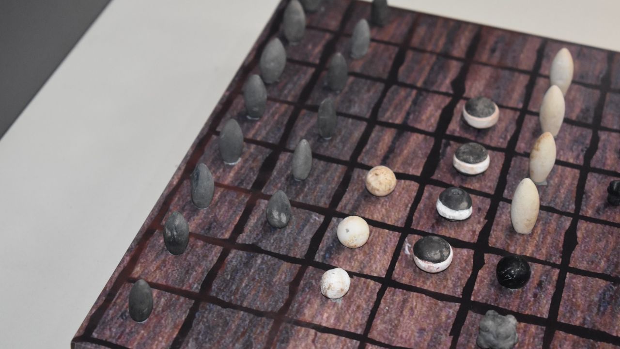 Taşları bulunan 5 bin yıllık oyunun gizemi çözülemiyor 6