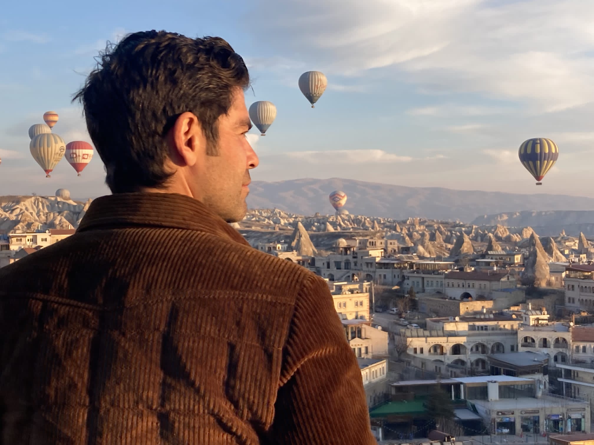 TRT World’den Dev Yapım, Dünyaca ünlü oyuncu TRT’nin belgeseli için Türkiye’de 4