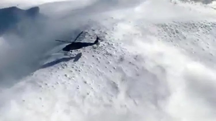 Kara yazdıkları not hayatlarını kurtardı! Mehmetçik görür görmez riskli iniş yaptı 4