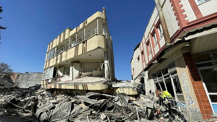 En acı bağ… Defin sırasında yaşadığı kahreden olayı anlattı! Vicdanımın sesimi dinleyip... 7