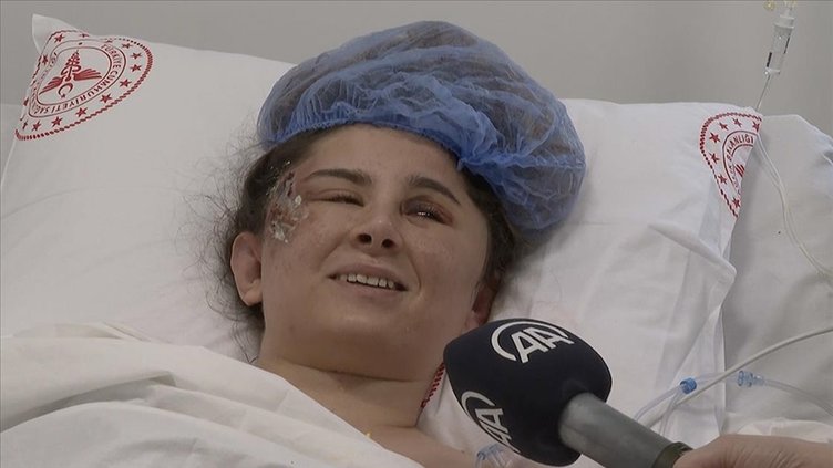 54 saat sonra enkazdan çıkarılan eczacı Gizem Özkan, o anları anlattı: İlk 1 saat çok zor geçti 8