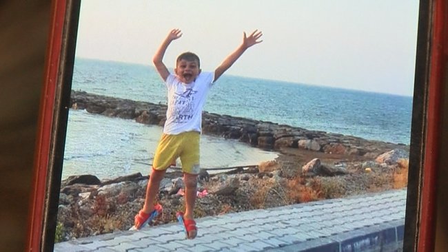  Deprem enkazından bir tek torunu sağ çıktı! Sözleri milyonları ağlattı! 4