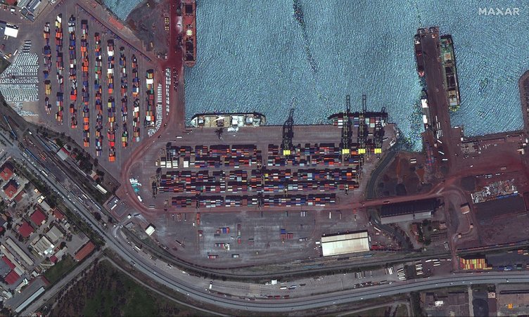 Depremin boyutu ortaya çıktı: Asrın felaketinin öncesi ve sonrası uzaydan böyle görüntülendi… 3