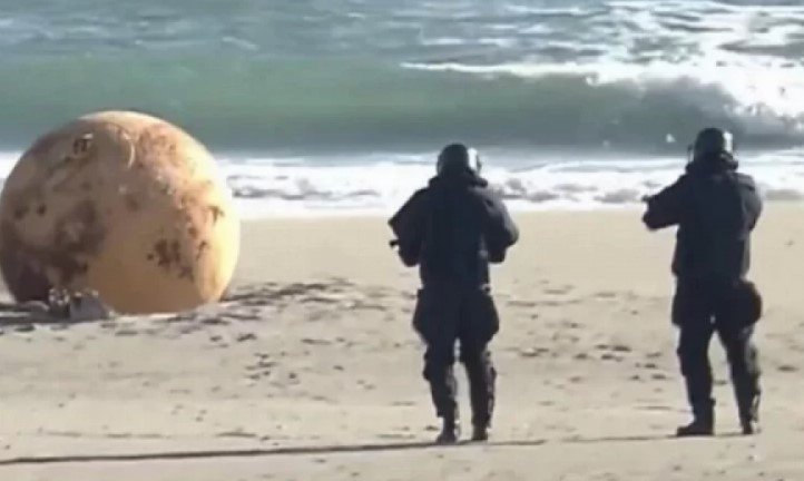 Gizemli küre endişesi! Hakkında 3 teori ortaya atıldı 1