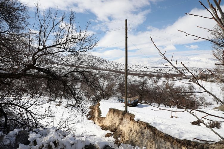 Depremin şiddeti 11'e kadar çıktı çarpıcı deprem açıklaması: 'Buranın özel bir yeri var' 4