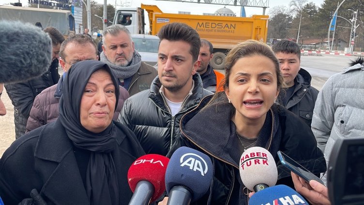 Malatya'da enkaz başındaki kızın acı dolu sözleri: Babam senin yüzünden öldü... 3