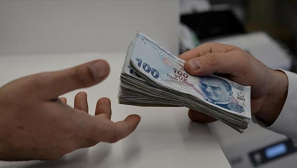 Kamudaki 700 bin işçinin zam talebi Bakanlık yolunda 1