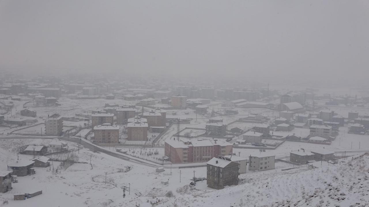 Meteoroloji "sarı" kodla uyardı: 10 ilde yoğun kar bekleniyor 7