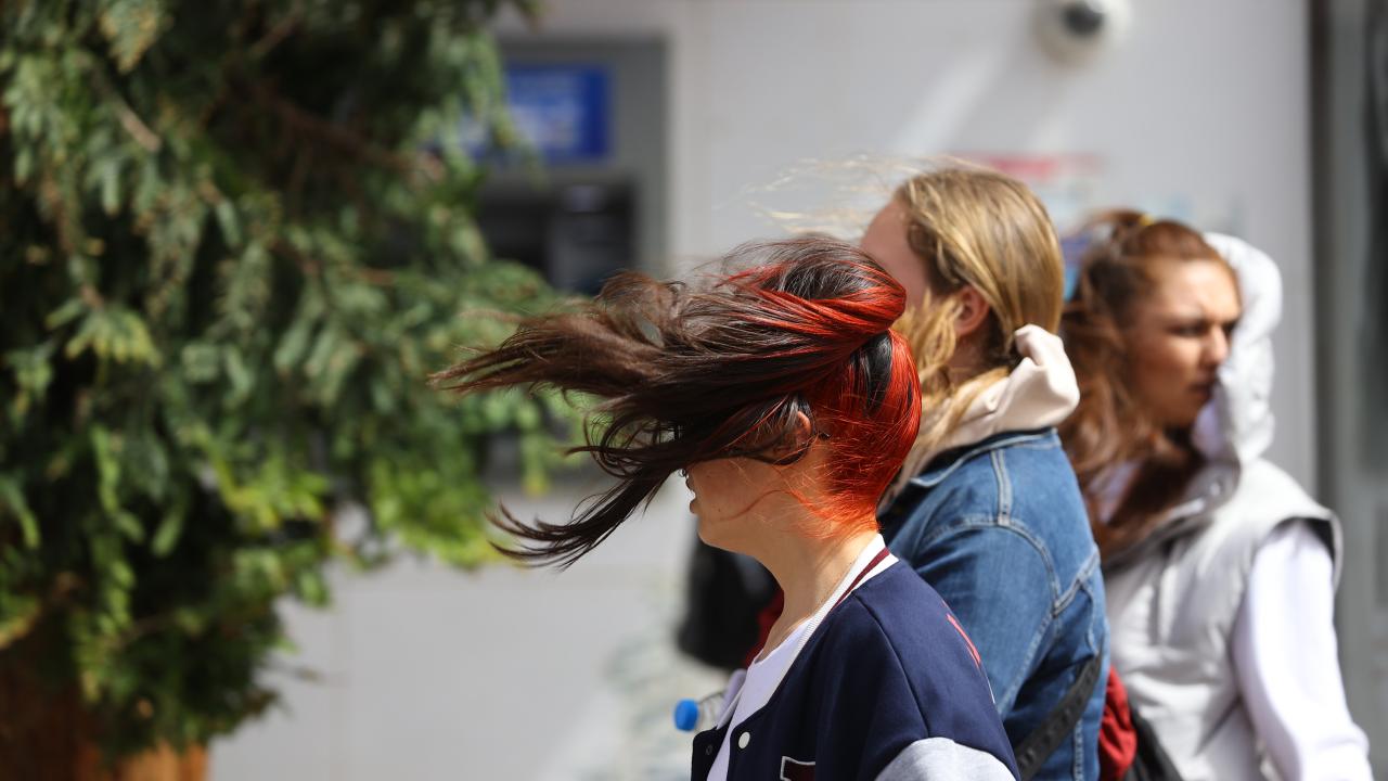 Meteoroloji'den 25 kente yoğun kar ve fırtına uyarısı 16