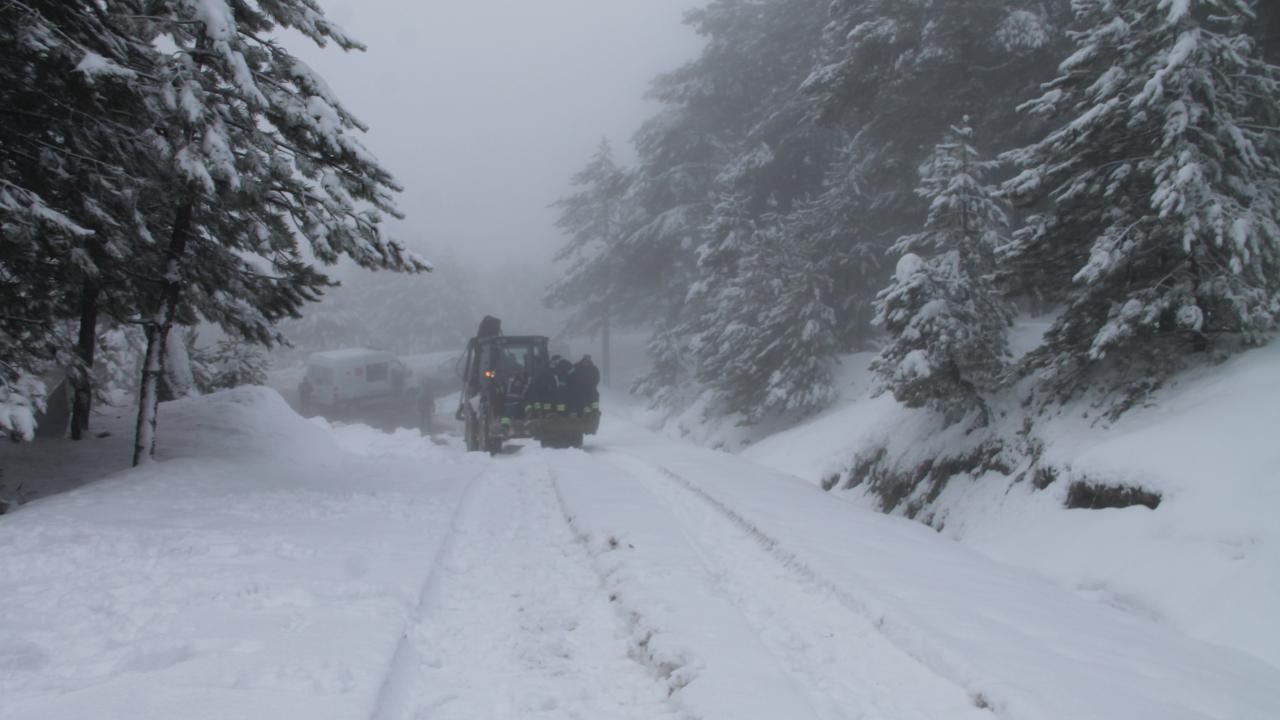 Meteoroloji'den 25 kente yoğun kar ve fırtına uyarısı 7