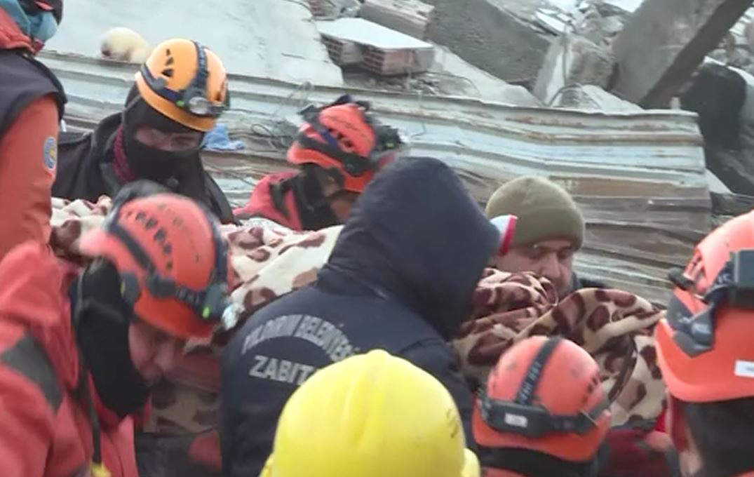 100'üncü saatte mucize kurtuluşlar 3