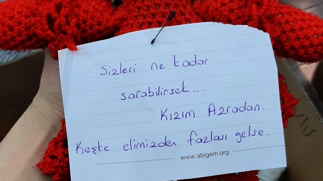 Kendileri küçük ama kalpleri kocaman, çocuklardan afetzede arkadaşlarına mesaj... 32