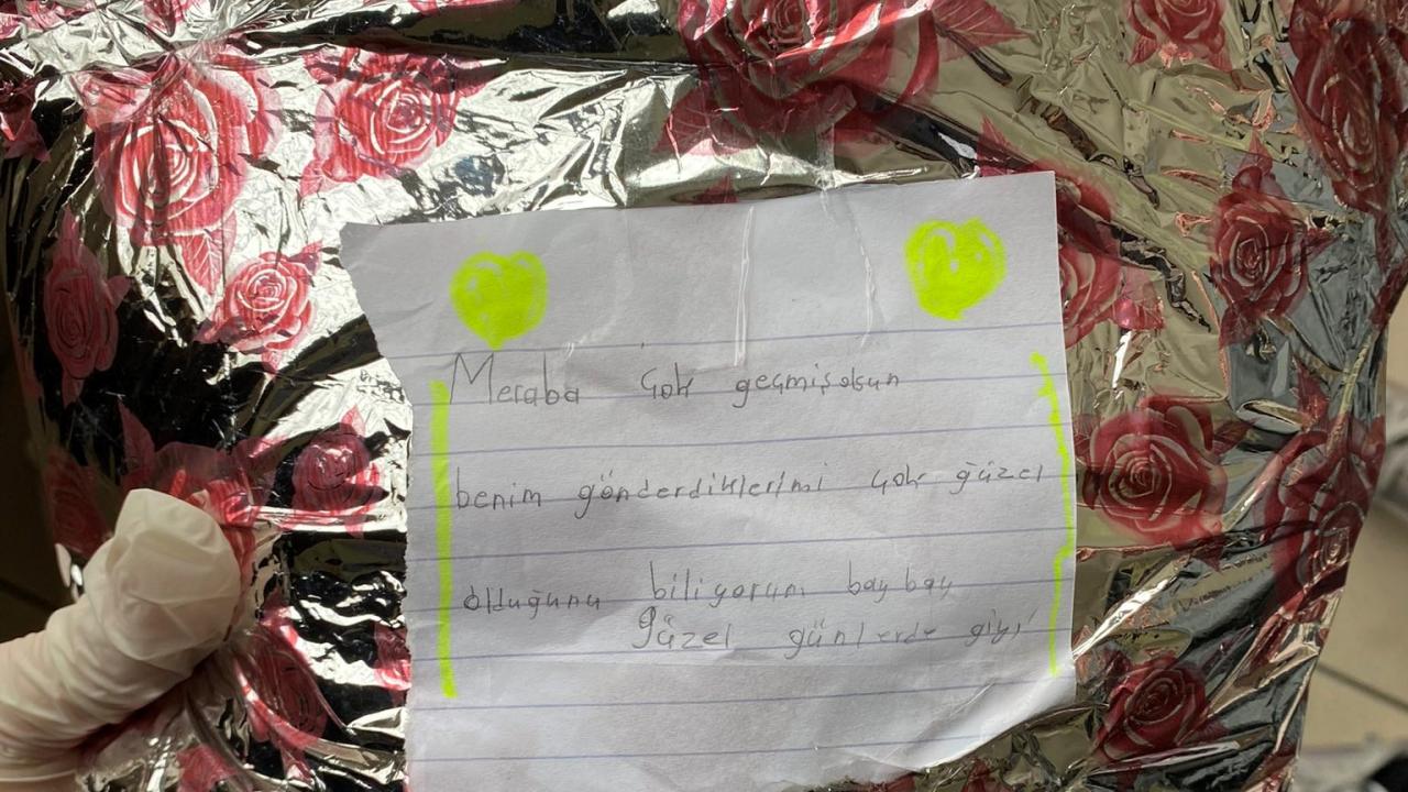Kendileri küçük ama kalpleri kocaman, çocuklardan afetzede arkadaşlarına mesaj... 24