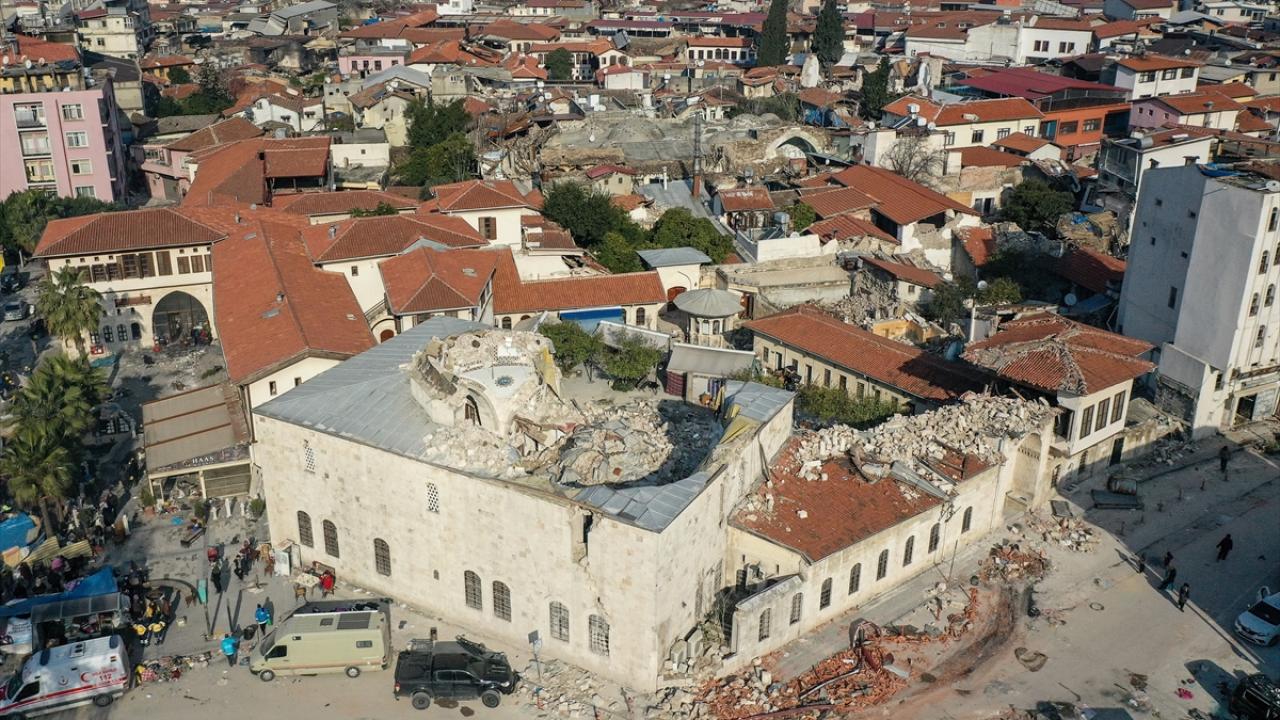Deprem, Hatay'ın tarihini de yıktı 16